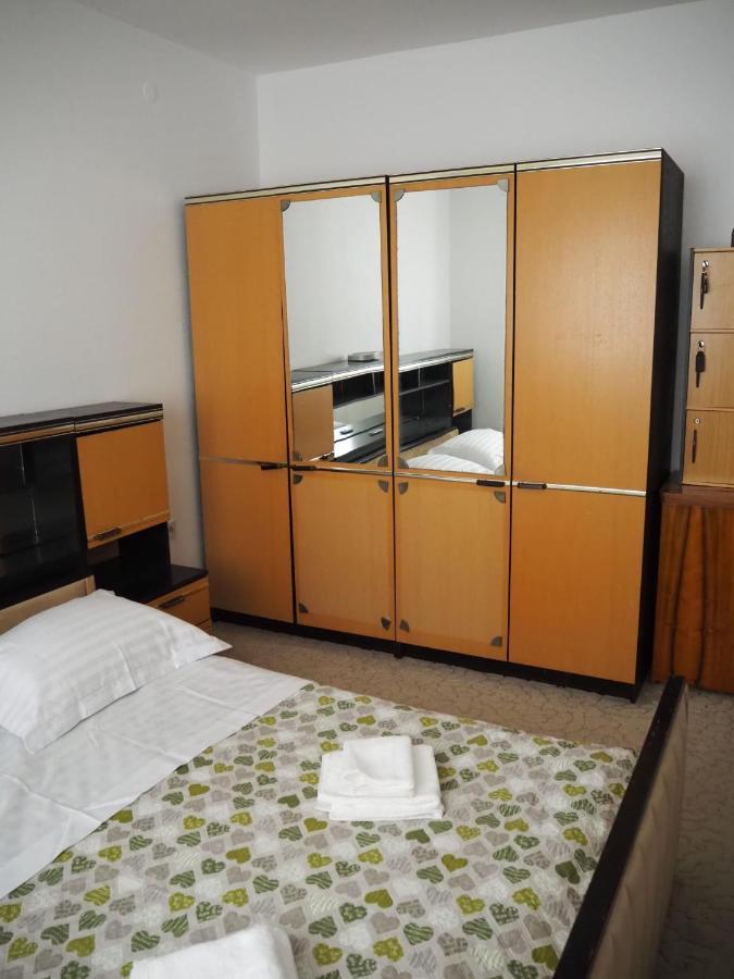 Holiday Home Toncica - Rogotin Экстерьер фото